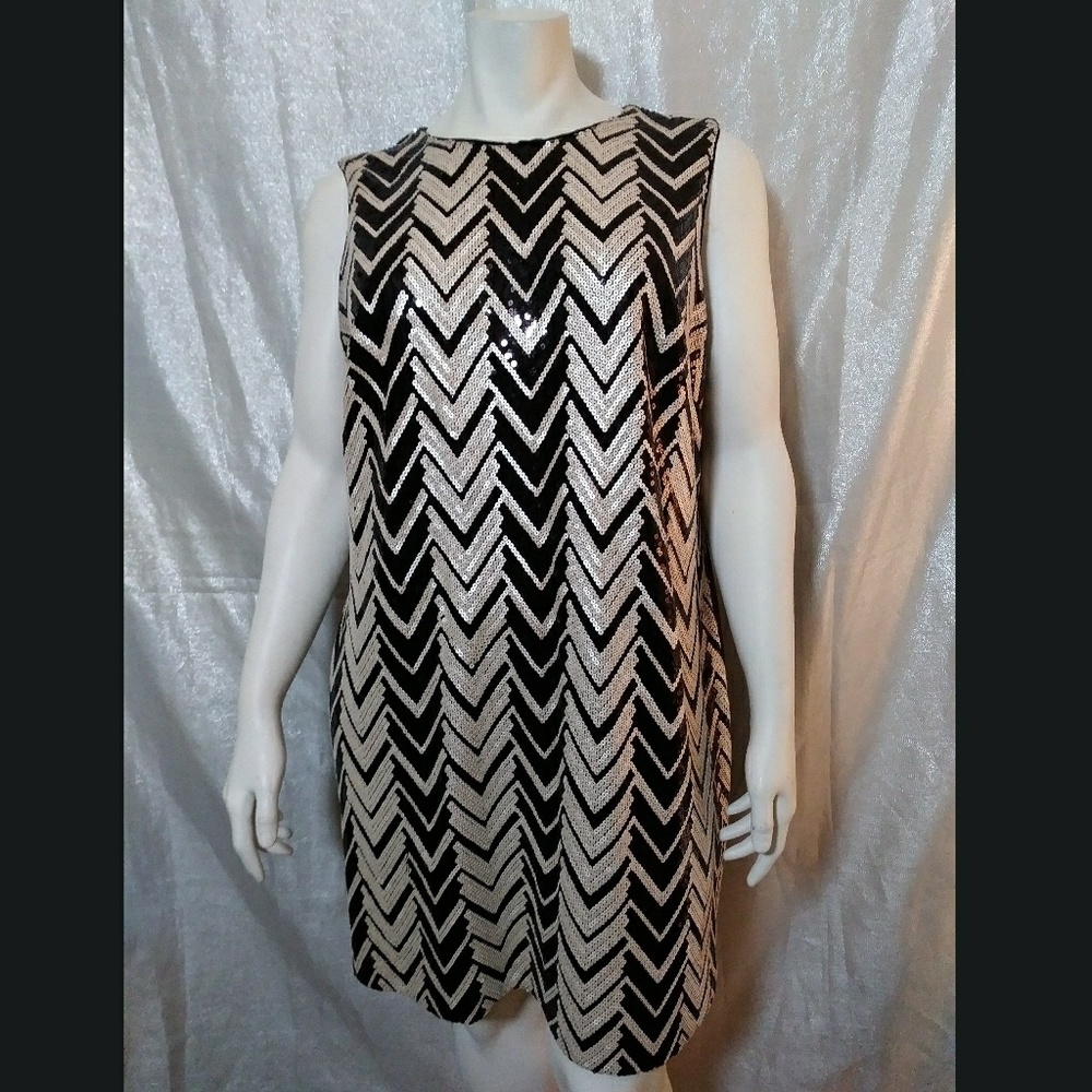 Vince Camuto Sleeveless Sequence Dress